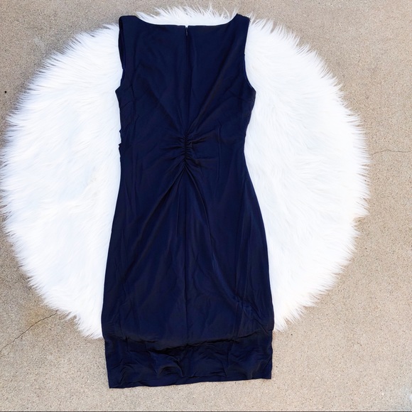 Kay Unger - Cocktail Dress w/ beaded detail - Picture 2 of 3